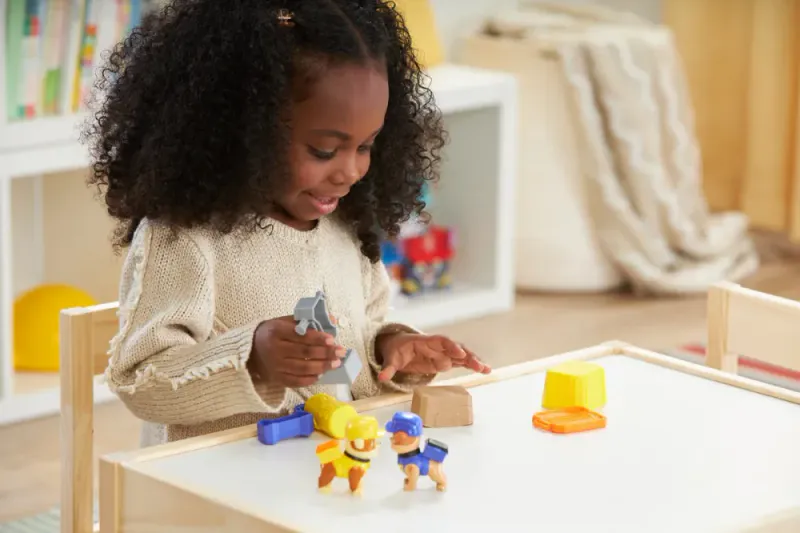 Paw Patrol Rubble & Crew Rubble & Mix Build-It Pack Kinetic Sand